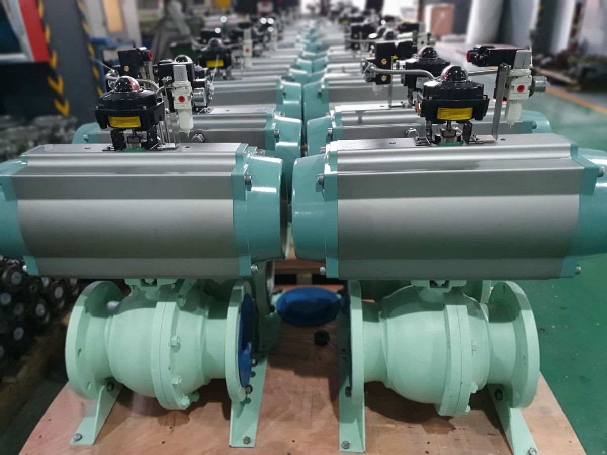 Pneumatic actuated ball valves ready for dispatch